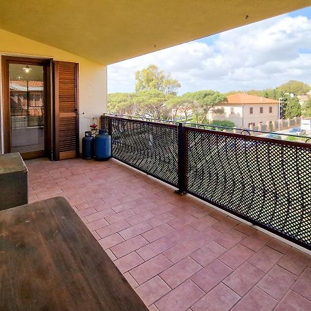Murphy Holiday Home - Residenza Aldo Moro 02 Ла-Маддалена Екстер'єр фото