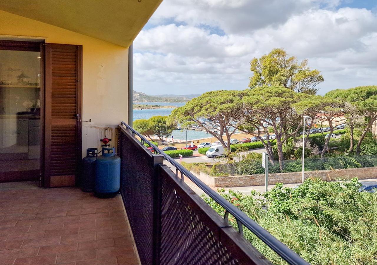 Murphy Holiday Home - Residenza Aldo Moro 02 Ла-Маддалена Екстер'єр фото